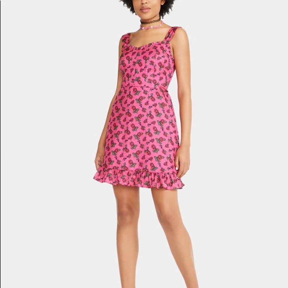 Betsey Johnson Thorns & Roses Dress 🌹